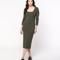 Vestido Tricot Canelado com Fenda Stella - RAYAR