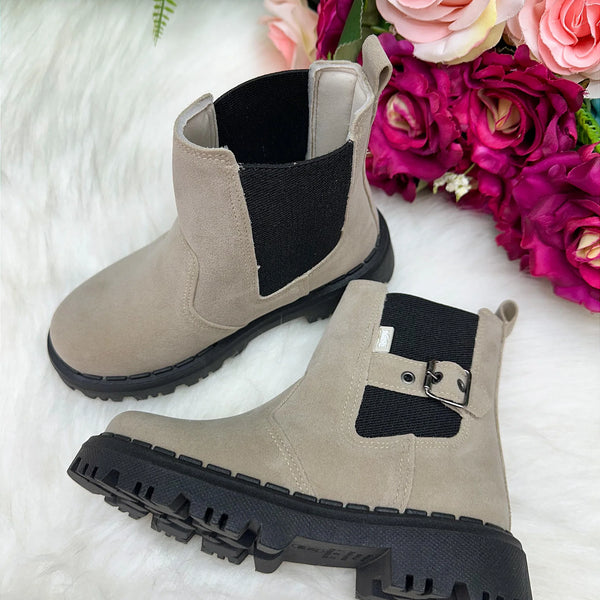 Bota Nilqi Mariana Preto Glamim