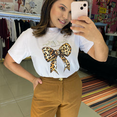 T-SHIRT LOVE-ME AMAR Camiseta Laço - Glamim