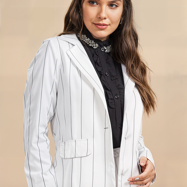 BLAZER RISCA DE GIZ BRANCO E PRETO
